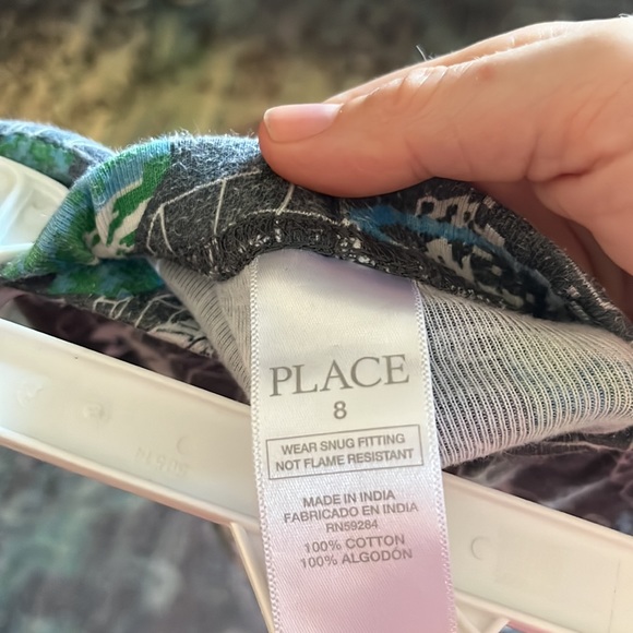 Boys size 8 pajama set with spaceship by The Children’s Place - Picture 4 of 8